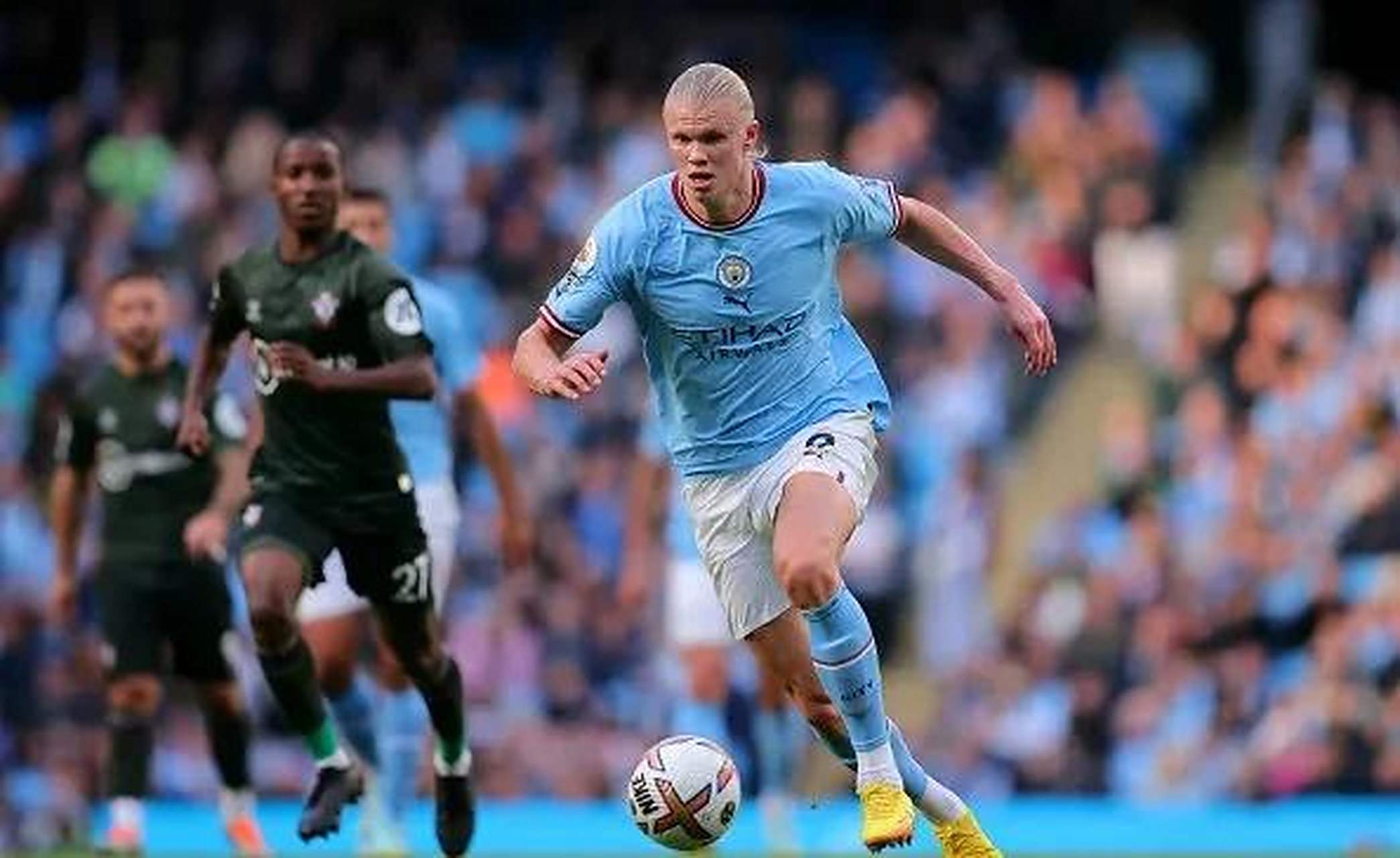 爱游戏APP 哈兰德一场比赛进9球 